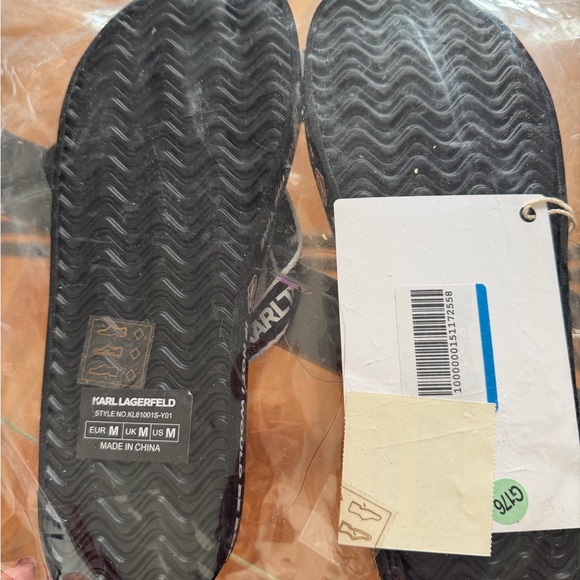 Karl Lagerfeld Black Flip-Flops with Logo and Heart Accents - Picture 5 of 6